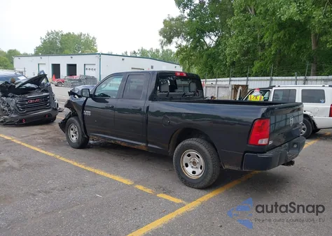 2017 Ram 1500 Tradesman 4X4 6'4 Box z USA, uszkodzony, nr VIN 1C6RR7FG2HS771948